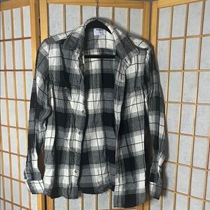 Old Navy Black and White Checkered Shirt
